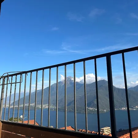 Lily Apartment, Stunning View Apartament