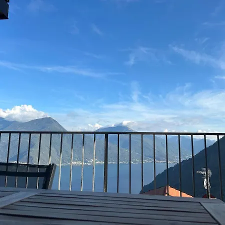 Lily Apartment, Stunning View Lejlighed