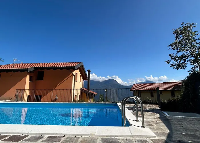 Lily Apartment, Stunning View Апартаменты