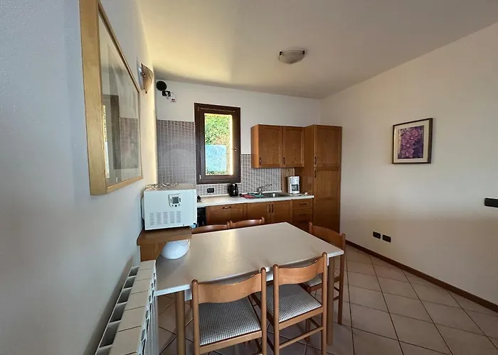 Апартаменты Lily Apartment, Stunning View