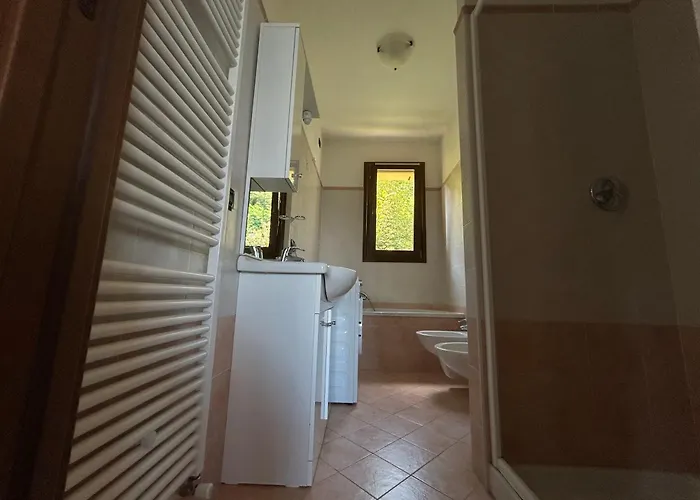 Lily Apartment, Stunning View Апартаменты